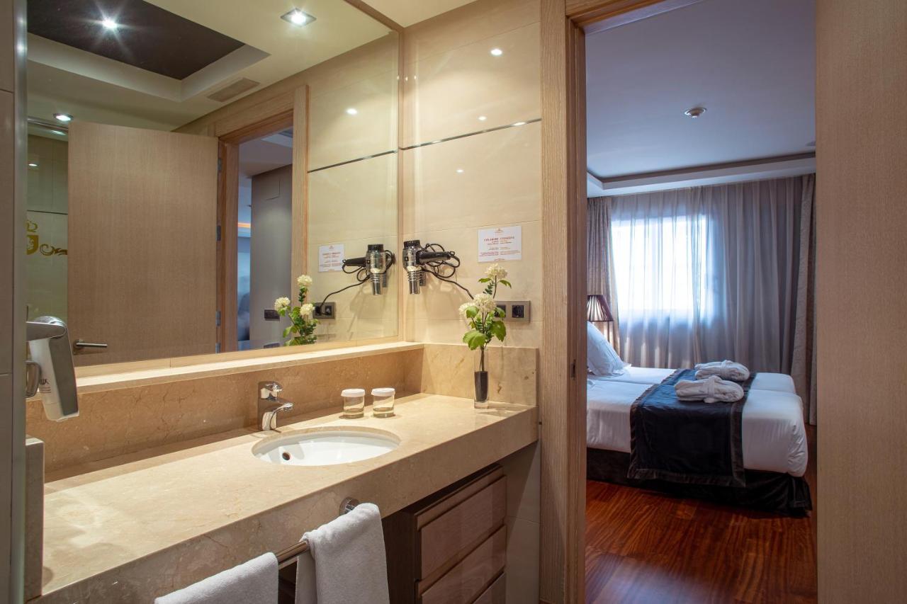 Washington Parquesol Suites & Hotel Valladolid Buitenkant foto