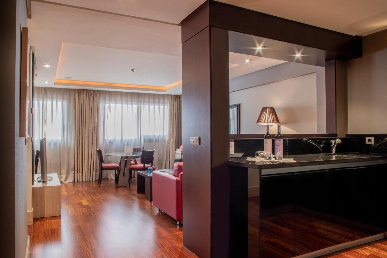 Washington Parquesol Suites & Hotel Valladolid Buitenkant foto