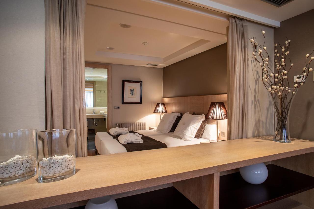 Washington Parquesol Suites & Hotel Valladolid Buitenkant foto