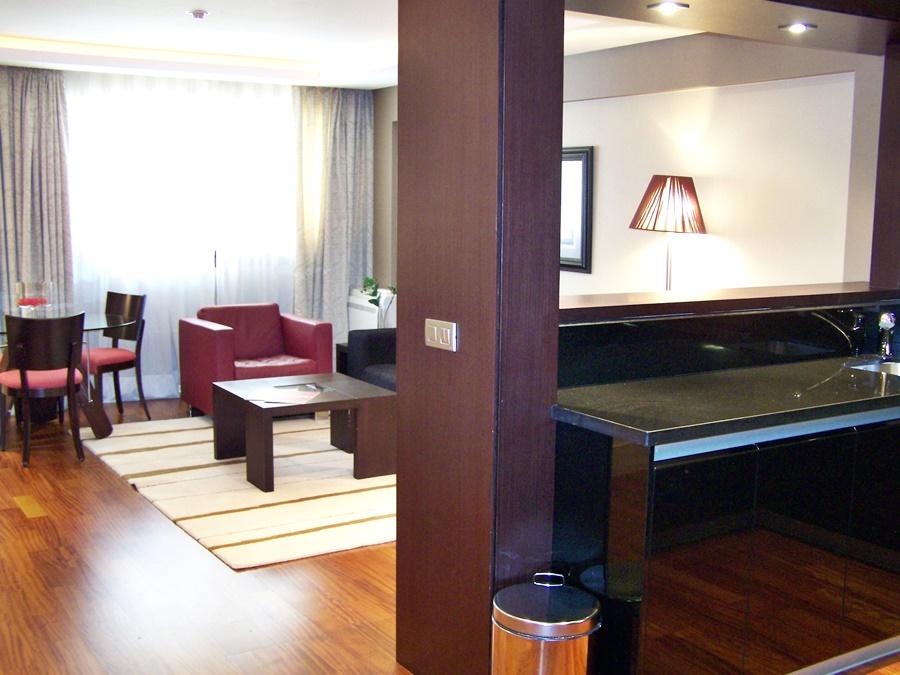 Washington Parquesol Suites & Hotel Valladolid Buitenkant foto