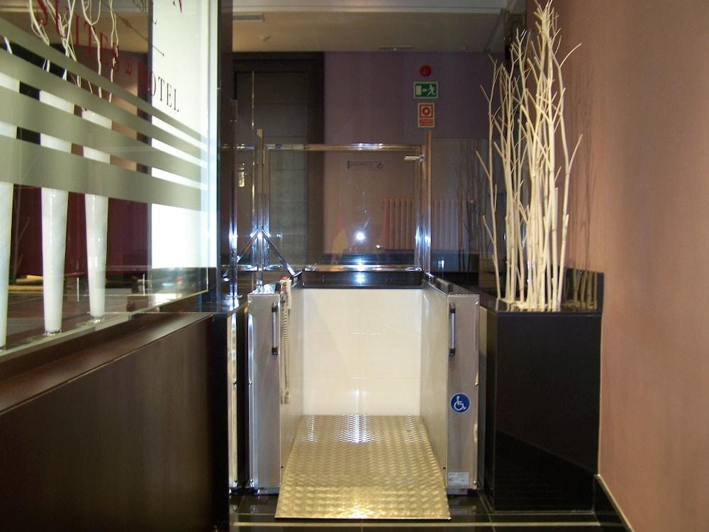 Washington Parquesol Suites & Hotel Valladolid Buitenkant foto
