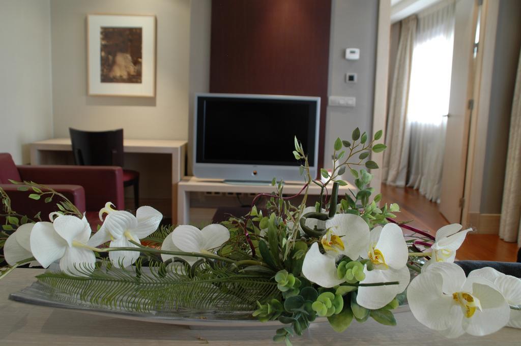 Washington Parquesol Suites & Hotel Valladolid Buitenkant foto