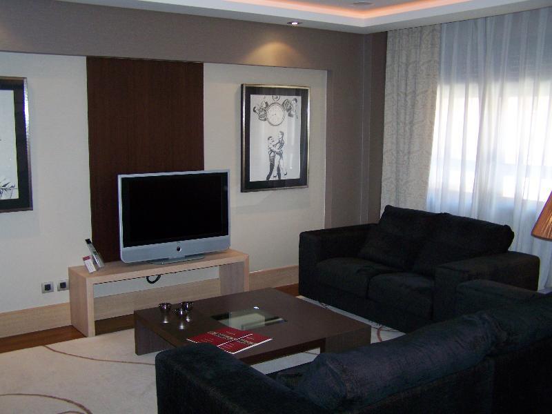 Washington Parquesol Suites & Hotel Valladolid Buitenkant foto